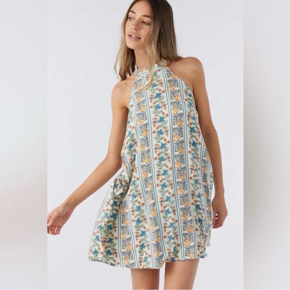 NWT O’Neill Halter Dress Floral Beach Dress size medium